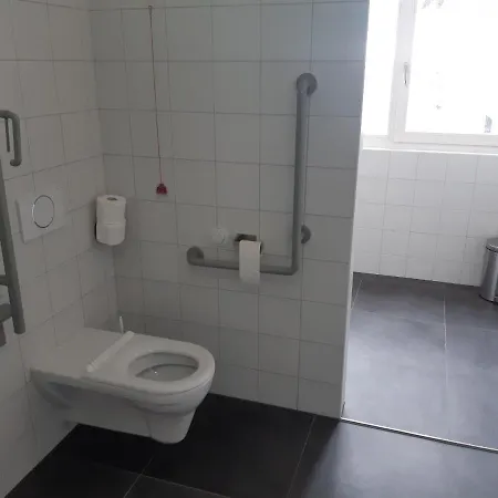 Haus Der Freundschaft - Kinder- Und Jugendgästehaus Für Gruppen *