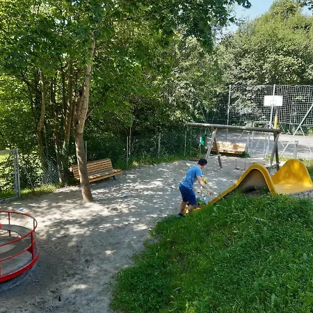 Haus Der Freundschaft - Kinder- Und Jugendgästehaus Für Gruppen *