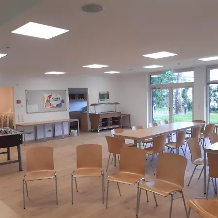 Haus Der Freundschaft - Gemeinnuetziges Kinder- Und Jugendgaestehaus Hostel *